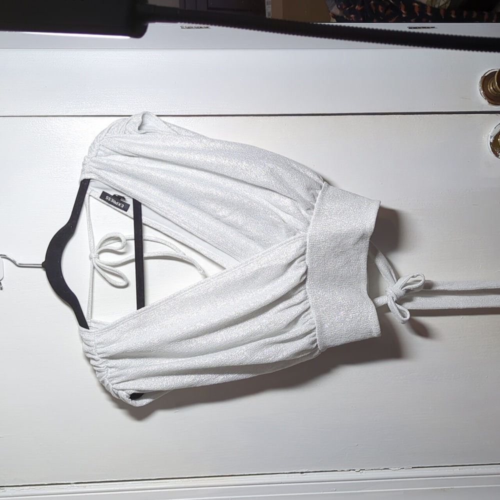 EXPRESS Metallic white Medium